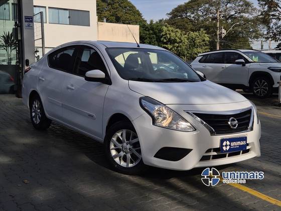 NISSAN VERSA 1.6 16V FLEXSTART SV 4P XTRONIC NISSAN VERSA 1.6 16V FLEXSTART SV 4P XTRONIC